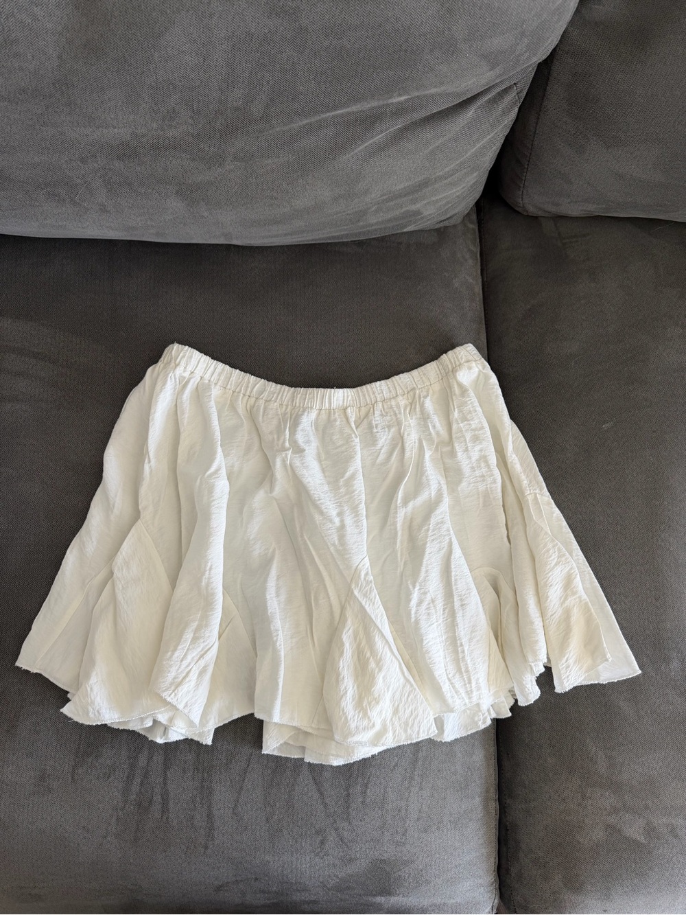 H&M White Flared Mini Skirt
